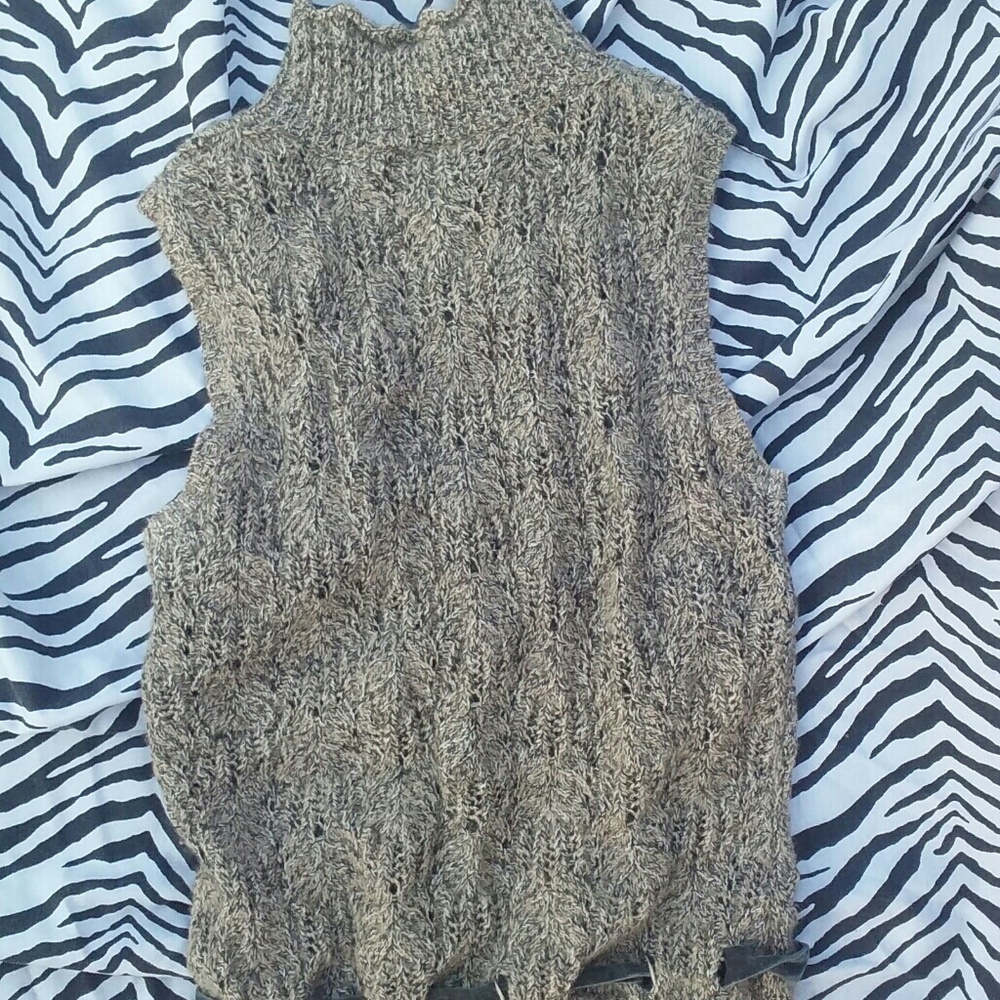 Sweater top